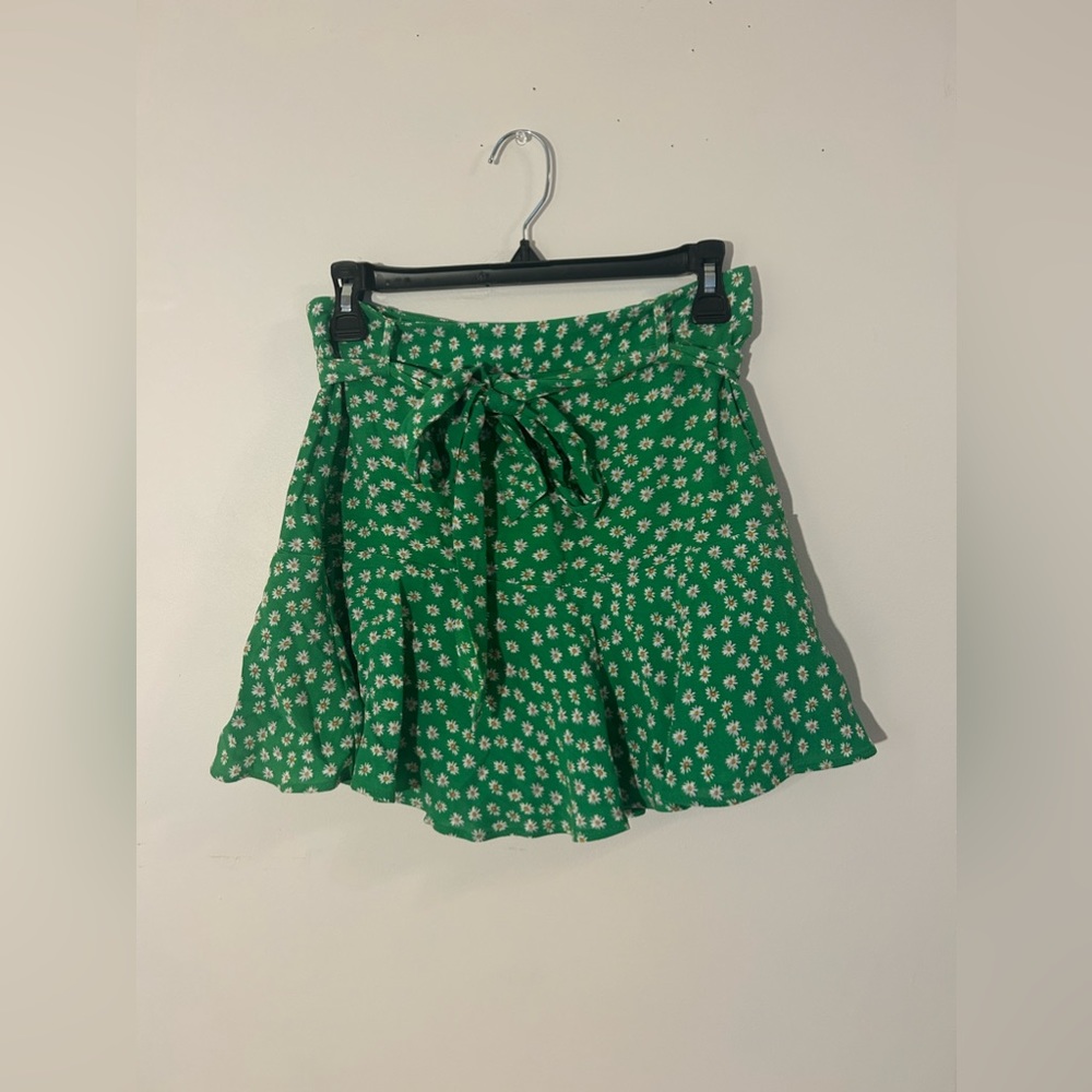 floral green mini skirt